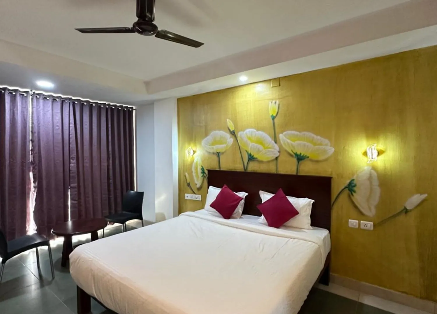 *** Hotell Crystal Inn Kalpetta Indien