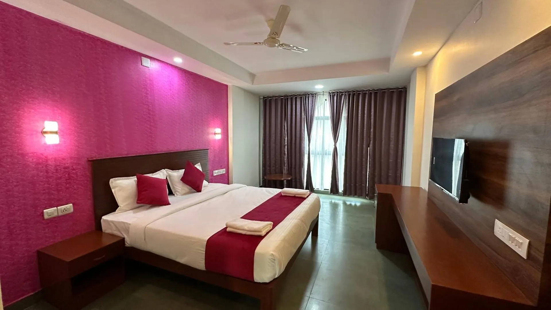 Crystal Inn Kalpetta 3*,