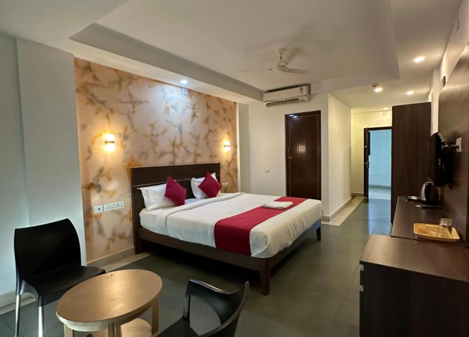 Crystal Inn Kalpetta