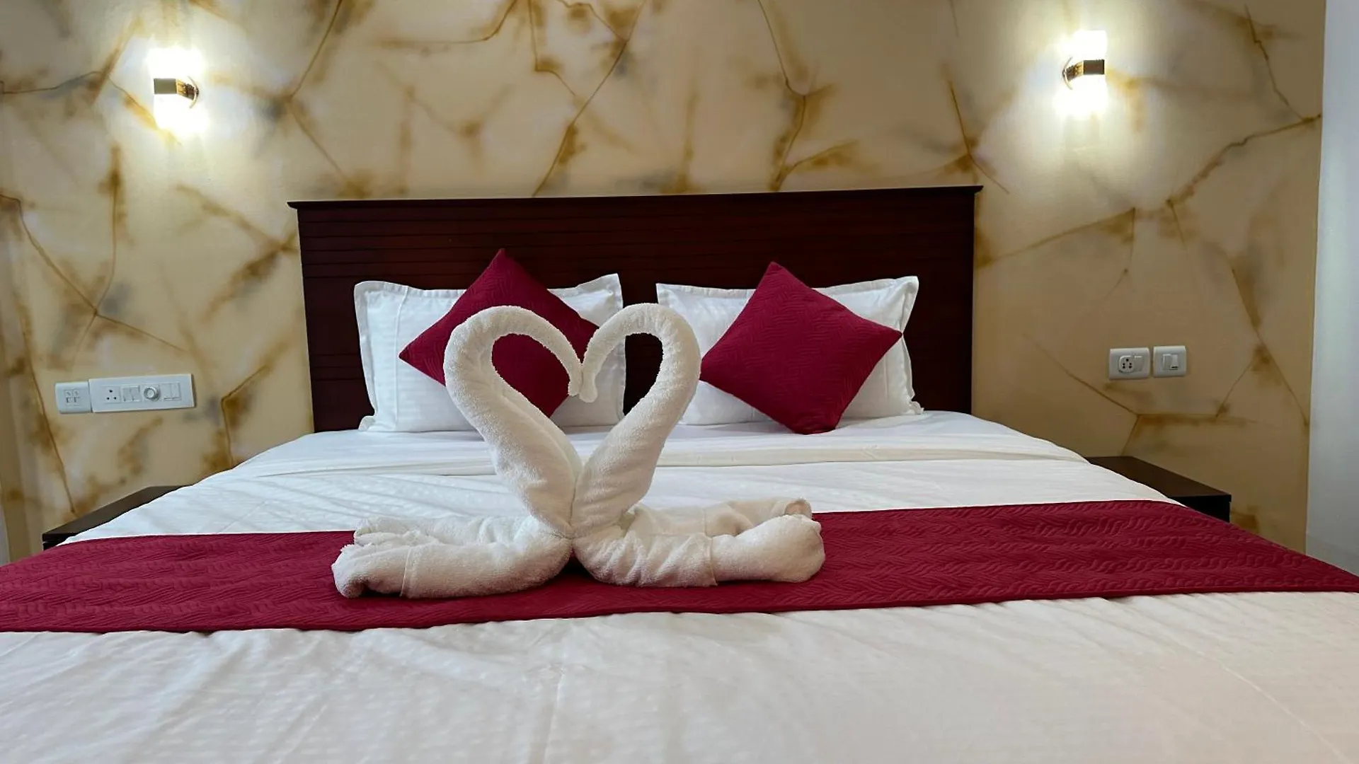 Crystal Inn Kalpetta Hotel